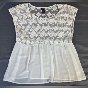 Torrid Ivory Lace Babydoll Blouse Size 1 | Chiffon Empire Waist Top